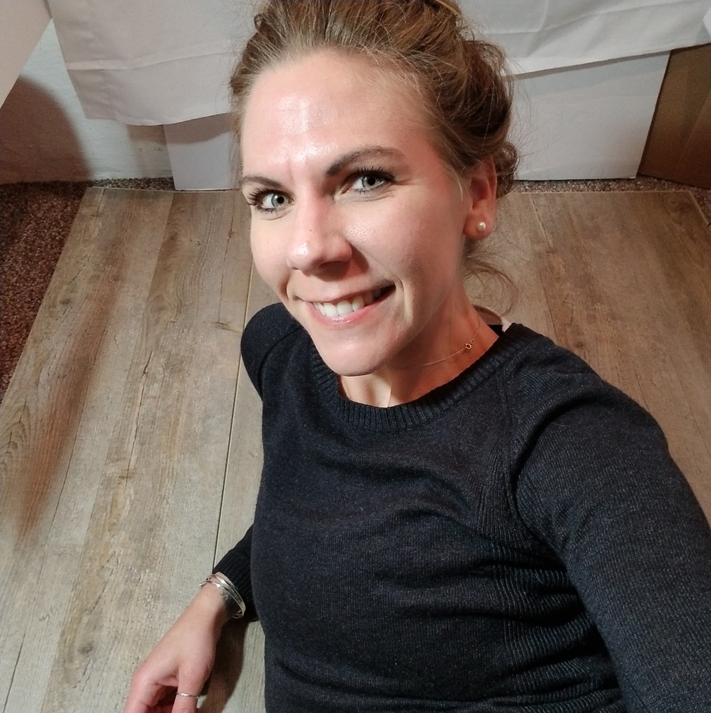 Meet your Posher, Ashley